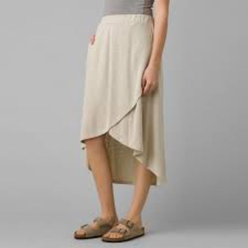 PrAna Tidal Wave Skirt In Sandwashed Beige Preppy Coastal Hemp Blend Size L